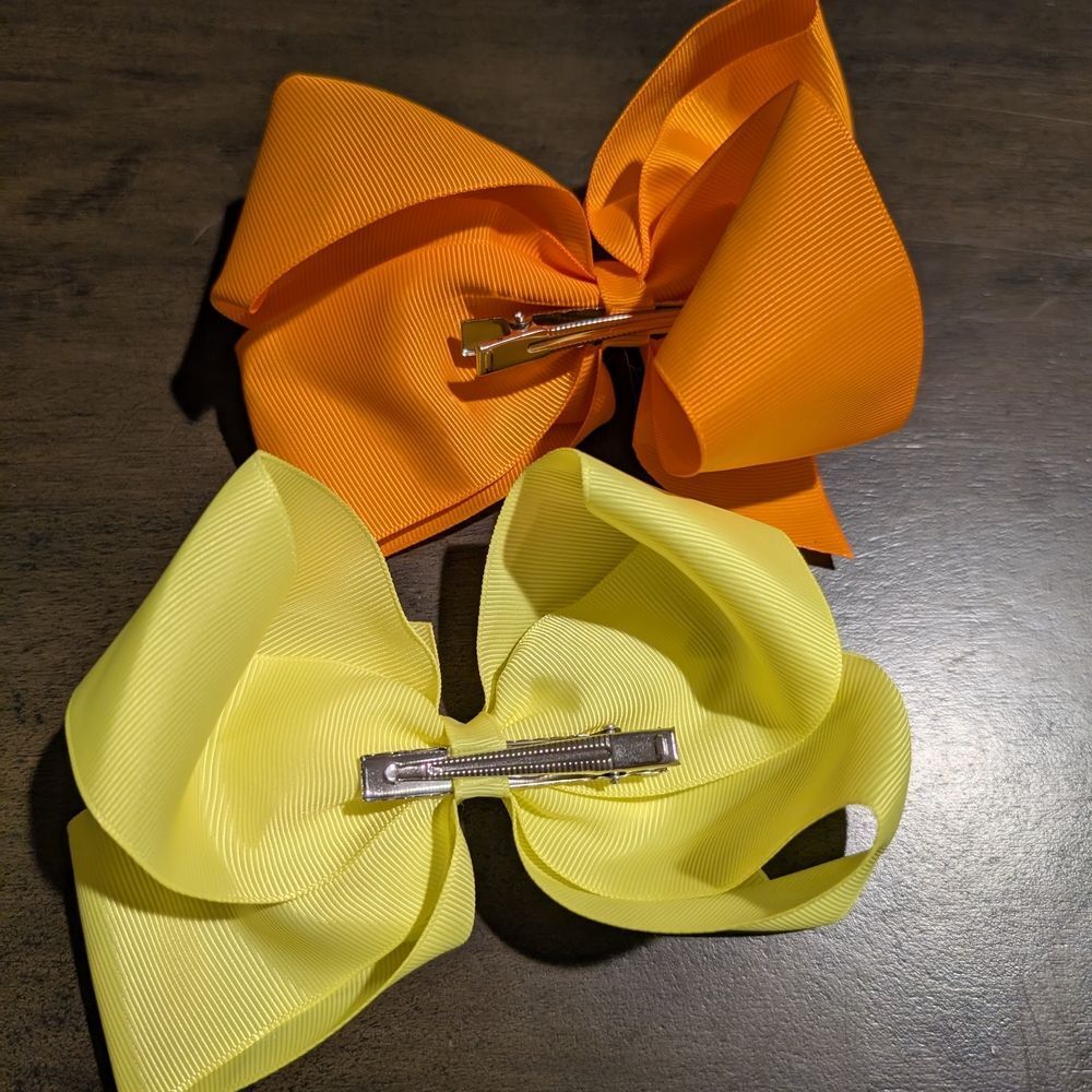 Vibrant Orange and Yellow Hair Bows - Picture 3 of 3